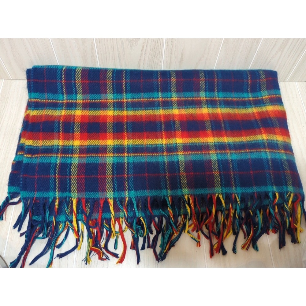 Vintage acrylic plaid throw blanket Blue Red Green With‎ Fringe